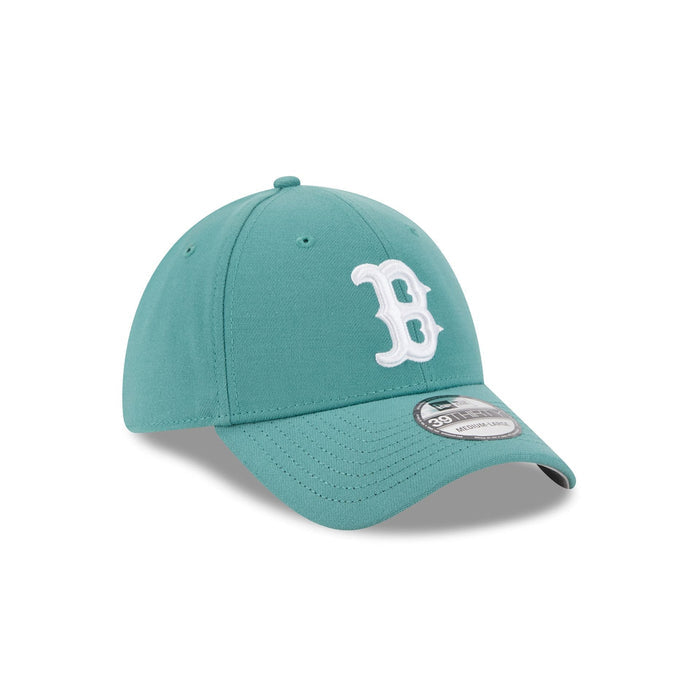 https://cdn.shopify.com/s/files/1/0601/2554/4675/files/60667027_39THIRTY_CITYCONNECTBOSRED_BOSRED_OTC_3QR.jpg?v=1747315859