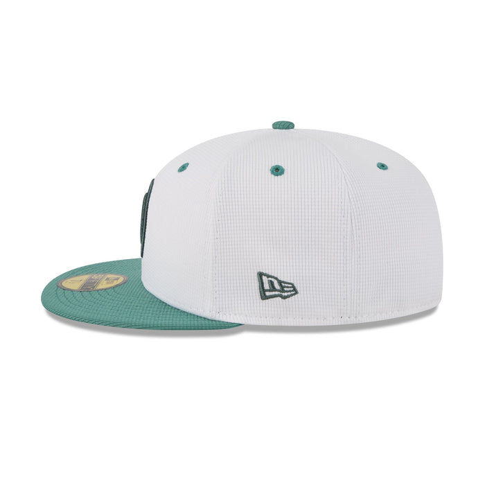 https://cdn.shopify.com/s/files/1/0601/2554/4675/files/60666471_59FIFTY_CITYCONNECTBOSRED_BOSRED_OTC_LSIDE.jpg?v=1747315858