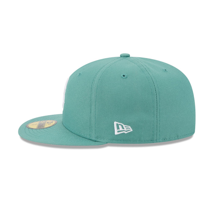 https://cdn.shopify.com/s/files/1/0601/2554/4675/files/60666568_59FIFTY_CITYCONNECTBOSRED_BOSRED_OTC_LSIDE.jpg?v=1747315858