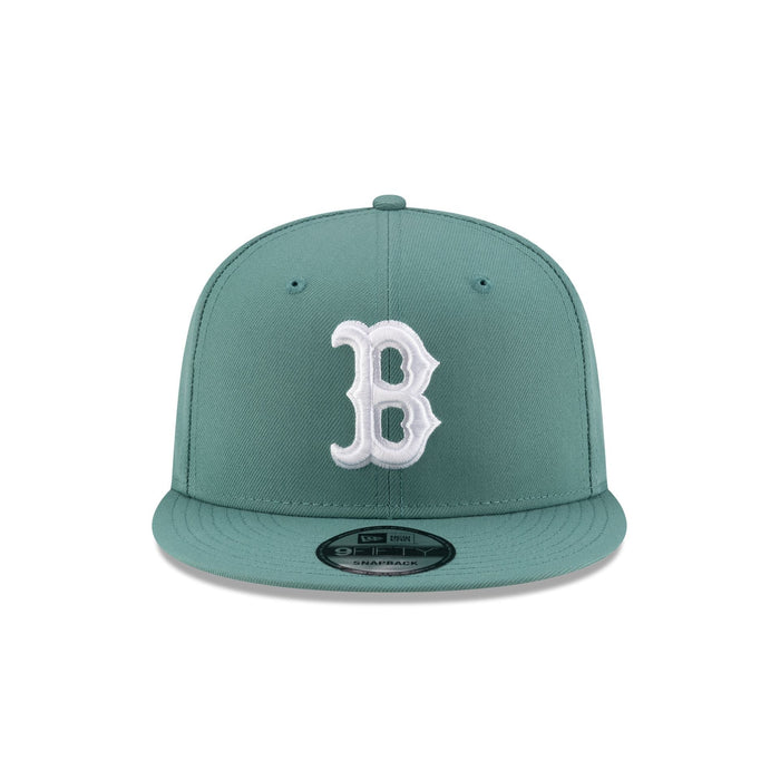 https://cdn.shopify.com/s/files/1/0601/2554/4675/files/60666602_9FIFTY_MLB25_CITYCONNECT_BOSRED_GRN_F.jpg?v=1747315852
