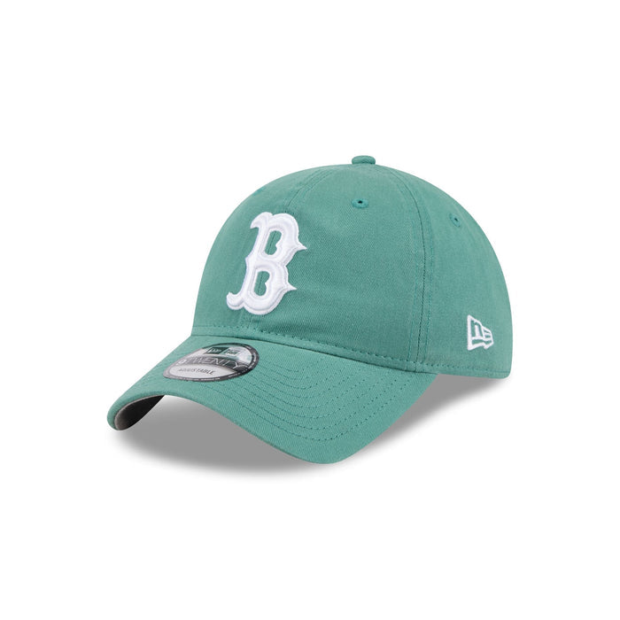https://cdn.shopify.com/s/files/1/0601/2554/4675/files/60666658_9TWENTY_CITYCONNECTBOSRED_BOSRED_OTC_3QL.jpg?v=1747315858