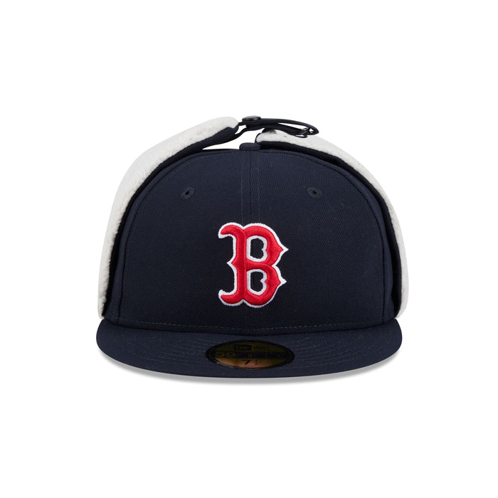 https://cdn.shopify.com/s/files/1/0601/2554/4675/files/60758561_59FIFTYDOGEAR_DOGEARCLASSIC29314_BOSRED_OTC_F.jpg?v=1760987484