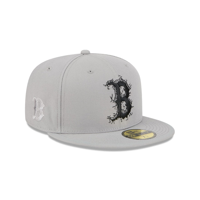 https://cdn.shopify.com/s/files/1/0601/2554/4675/files/60693549_59FIFTY_5950CRACKED26484_BOSRED_GRA_3QR.jpg?v=1756141603