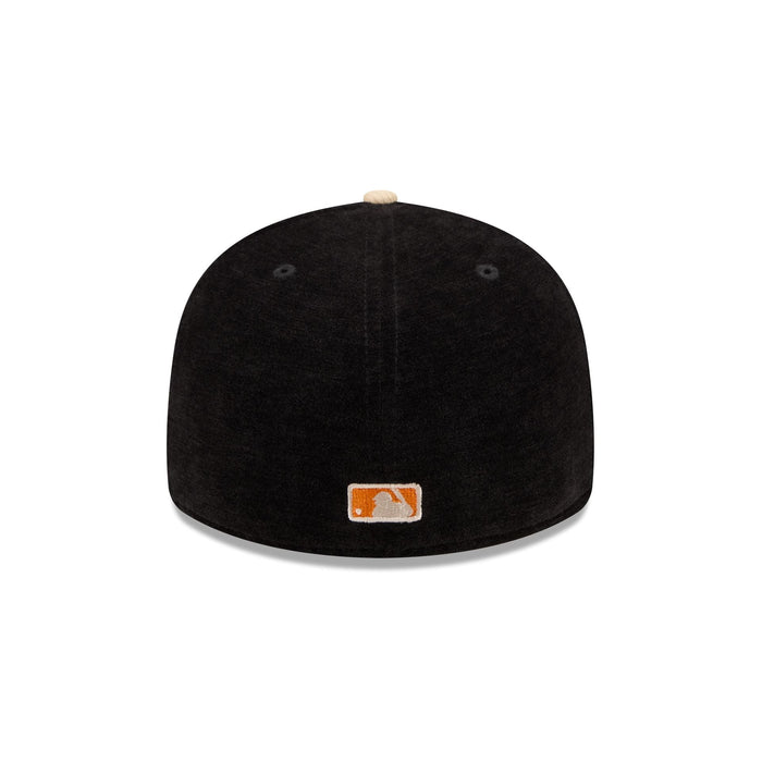 https://cdn.shopify.com/s/files/1/0601/2554/4675/files/60832880_LP59FIFTY_LifestyleEnergy_BOSRED_BLK_R.jpg?v=1761845491