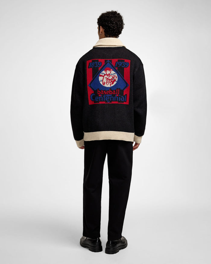 https://cdn.shopify.com/s/files/1/0601/2554/4675/files/LOOK_33_1606.jpg?v=1729777063
