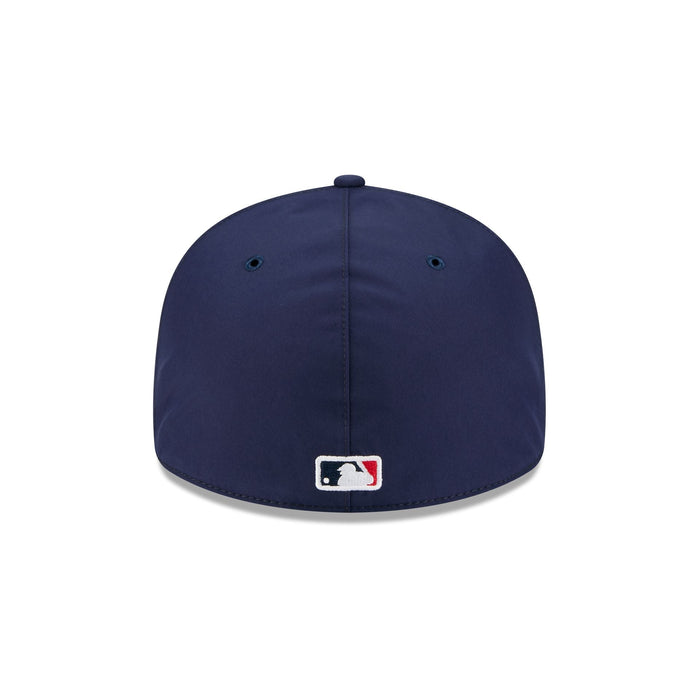 https://cdn.shopify.com/s/files/1/0601/2554/4675/files/60763654_59FIFTY_GORETEX595028617_BOSRED_OTC_R.jpg?v=1765291722