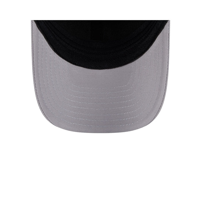 https://cdn.shopify.com/s/files/1/0601/2554/4675/files/60772517_39THIRTYMC_CHS39THIRTYMC30193_BOSRED_OTC_UV.jpg?v=1768423658