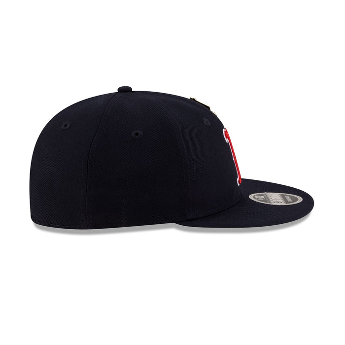 https://cdn.shopify.com/s/files/1/0601/2554/4675/files/60662279_RC9FIFTY_JRD25_BOSRED_NAV_RSIDE.jpg?v=1741724236