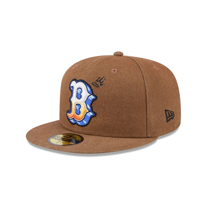https://cdn.shopify.com/s/files/1/0601/2554/4675/files/60586856_59FIFTY_LOGOSCRIBBLE_BOSRED_OTC_3QL.jpg?v=1728999914