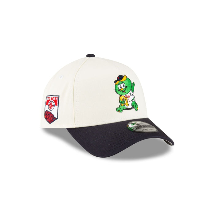 https://cdn.shopify.com/s/files/1/0601/2554/4675/files/70873722_9FORTYAF_MLBMINIMASCOT_BOSREDCO_WHT_3QR.jpg?v=1719412085
