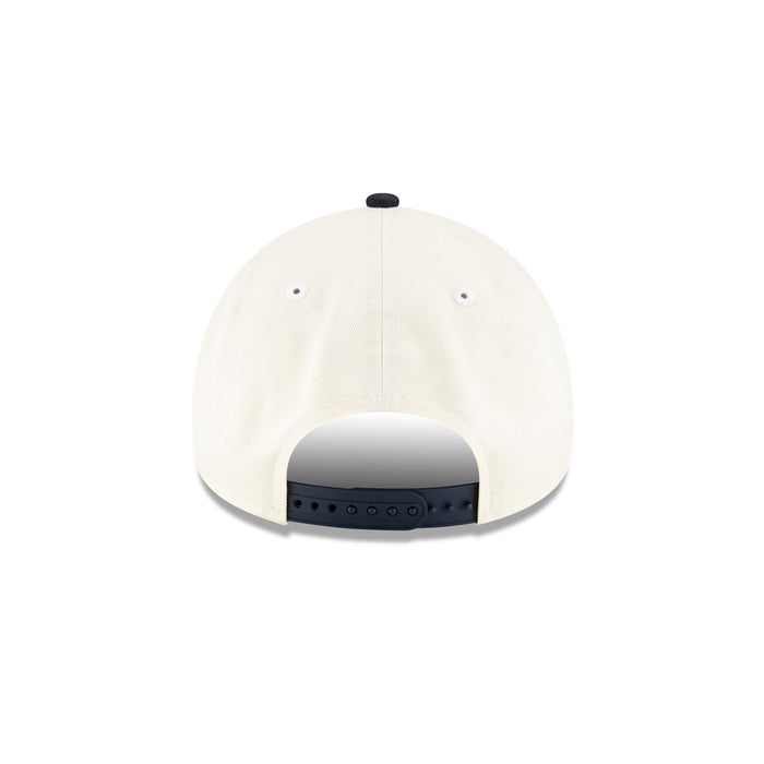 https://cdn.shopify.com/s/files/1/0601/2554/4675/files/70873721_9FORTYAF_MLBMINIMASCOT_BOSREDCO_WHT_R.jpg?v=1719412090