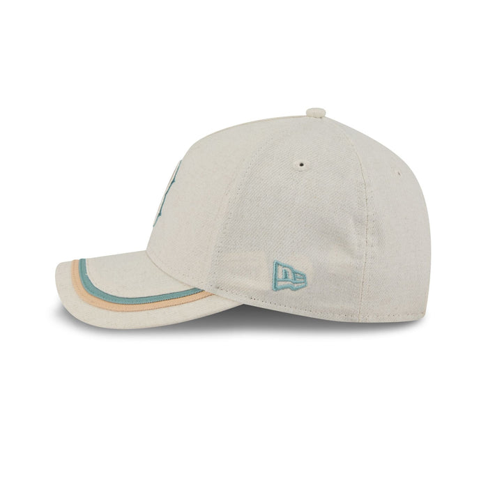 https://cdn.shopify.com/s/files/1/0601/2554/4675/files/60668451_9FORTYMCAF_NEUTRALHEMP_BOSRED_WNC_LSIDE.jpg?v=1739902604