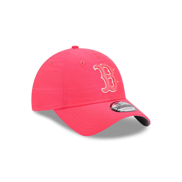 https://cdn.shopify.com/s/files/1/0601/2554/4675/files/60656400_9TWENTY_EVERYDAYNYLON_BOSRED_XPK_3QR.jpg?v=1740520620