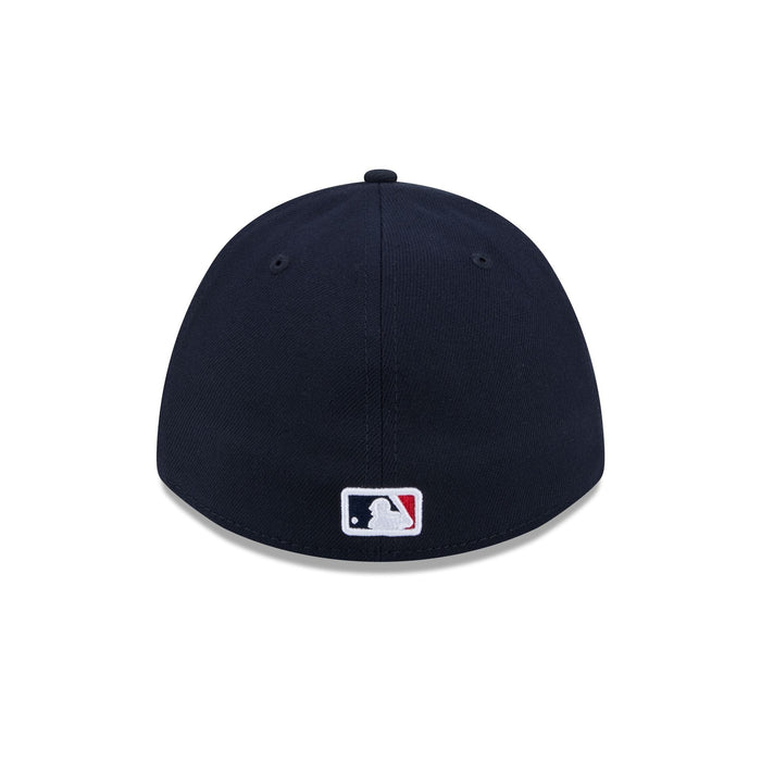 https://cdn.shopify.com/s/files/1/0601/2554/4675/files/60772322_39THIRTYMC_MLBPLREP39THIRTYMC_BOSRED_OTC_R.jpg?v=1768423661