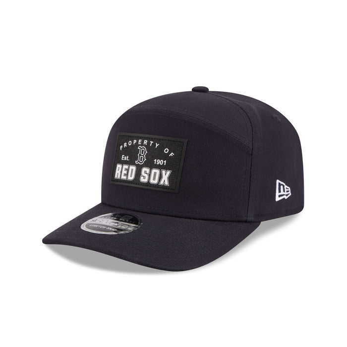 https://cdn.shopify.com/s/files/1/0601/2554/4675/files/60840624_9SEVENTYSP_QS970SP30413_BOSRED_OTC_3QL.jpg?v=1763396912