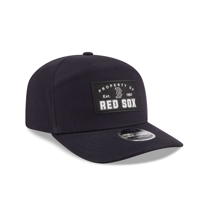 https://cdn.shopify.com/s/files/1/0601/2554/4675/files/60840624_9SEVENTYSP_QS970SP30413_BOSRED_OTC_3QR.jpg?v=1763396912