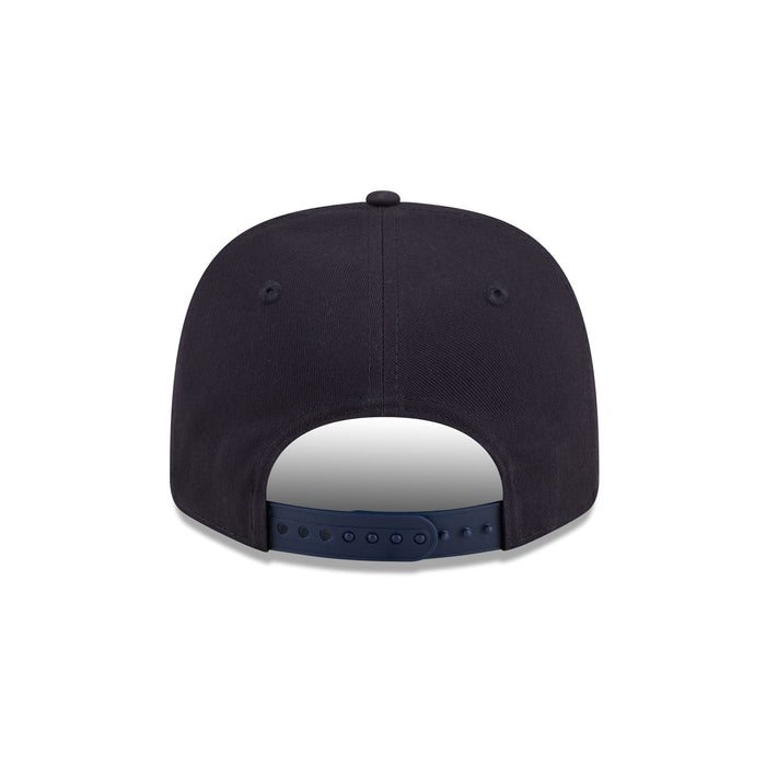 https://cdn.shopify.com/s/files/1/0601/2554/4675/files/60840624_9SEVENTYSP_QS970SP30413_BOSRED_OTC_R.jpg?v=1763396912