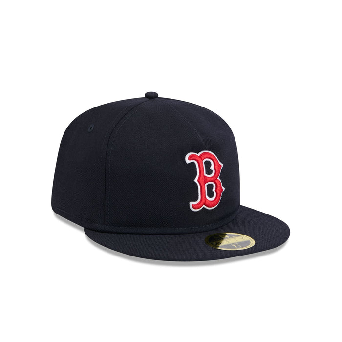 https://cdn.shopify.com/s/files/1/0601/2554/4675/files/60668527_59FIFTY_WOOL59FIFTYRETROC_BOSRED_OTC_3QR.jpg?v=1739218477