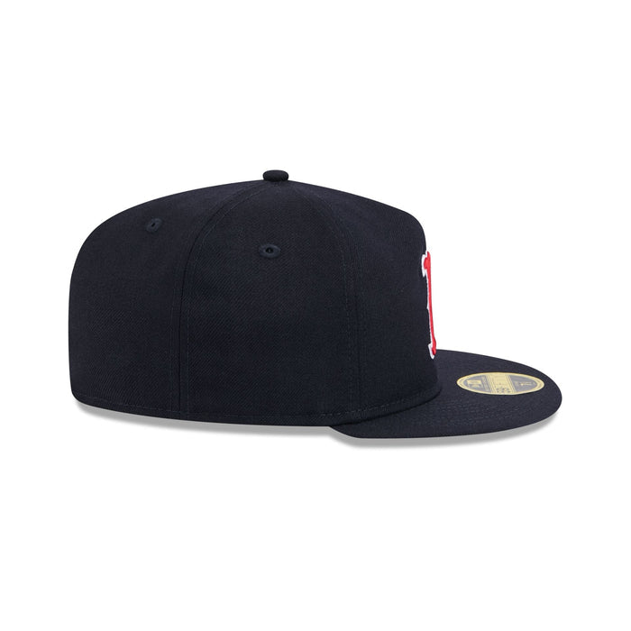 https://cdn.shopify.com/s/files/1/0601/2554/4675/files/60668527_59FIFTY_WOOL59FIFTYRETROC_BOSRED_OTC_RSIDE.jpg?v=1739218477