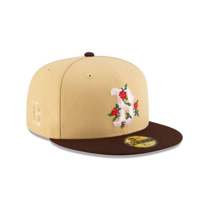 https://cdn.shopify.com/s/files/1/0601/2554/4675/files/70918480_59FIFTY_JUSTCAPS_ROSES_BOSRED_TAN_3QR.jpg?v=1737469337