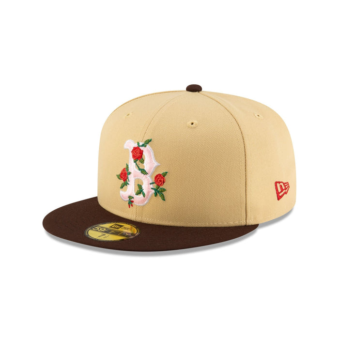 https://cdn.shopify.com/s/files/1/0601/2554/4675/files/70918480_59FIFTY_JUSTCAPS_ROSES_BOSRED_TAN_3QL.jpg?v=1737469337