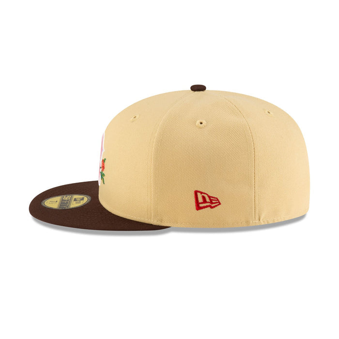 https://cdn.shopify.com/s/files/1/0601/2554/4675/files/70918480_59FIFTY_JUSTCAPS_ROSES_BOSRED_TAN_LSIDE.jpg?v=1737469337
