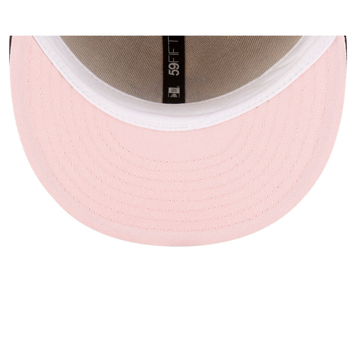 https://cdn.shopify.com/s/files/1/0601/2554/4675/files/70918480_59FIFTY_JUSTCAPS_ROSES_BOSRED_TAN_UV.jpg?v=1737469337