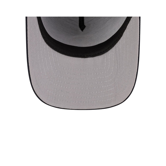https://cdn.shopify.com/s/files/1/0601/2554/4675/files/60668875_59FIFTYAF_SCRIPT_PIN_BOSRED_NAV_UV.jpg?v=1748617270