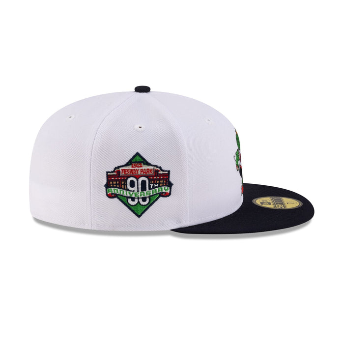 https://cdn.shopify.com/s/files/1/0601/2554/4675/files/70929145_59FIFTY_MLBMASCOT_25_BOSSCACO_WHT_RSIDE.jpg?v=1741802266
