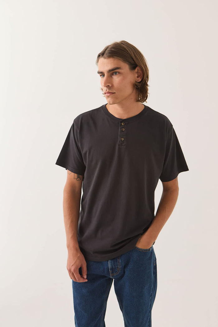 Men's Brixton Baseline Henley T-Shirt in the color Black - Additional Fit image