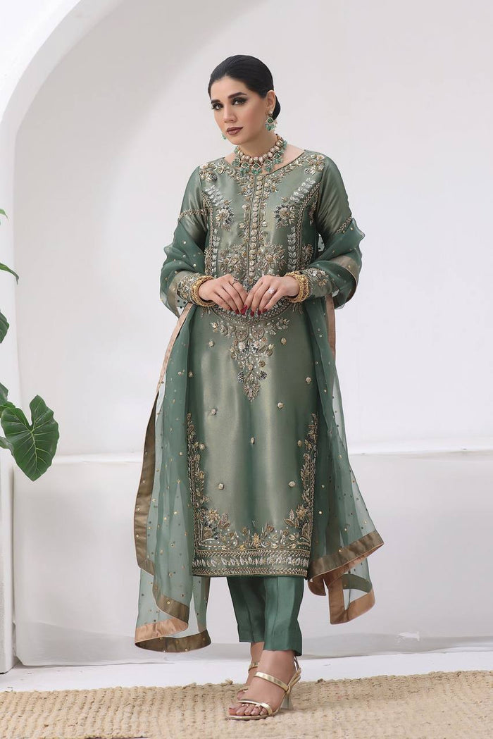 Celebrate Culture with Stylish Comfort