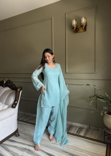 Chic Comfort for Every Occasion
