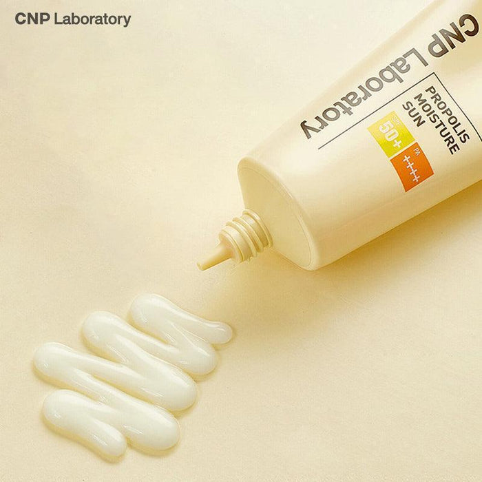 [CNP Laboratory] Propolis Moisture Sun SPF 50+ PA++++ 50ml - Ballagrio