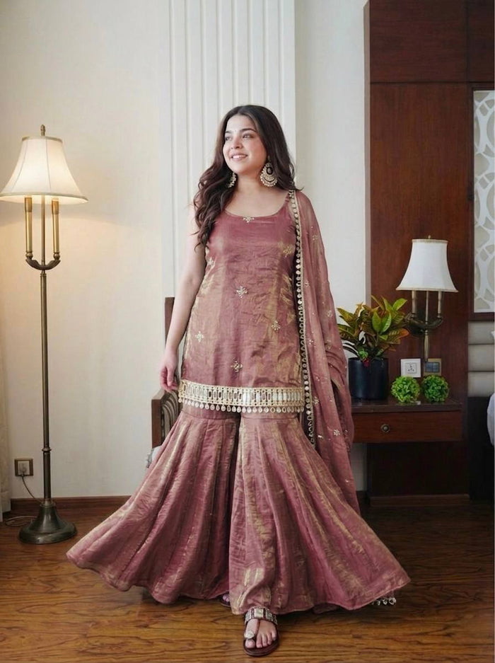 Elegance in Every Shade of Silk