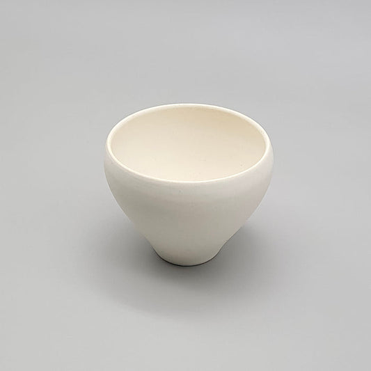 Emui × YUNOMI /  HAKU（Handmade Ceramic / 桐箱入りユノミオリジナル）yunomi.life
