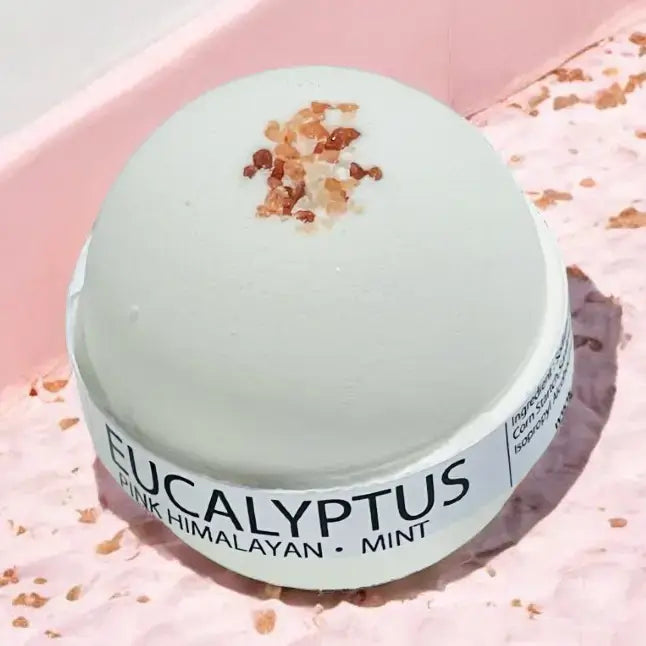 Eucalyptus Mint & Himalayan Salt Large Bath Bomb