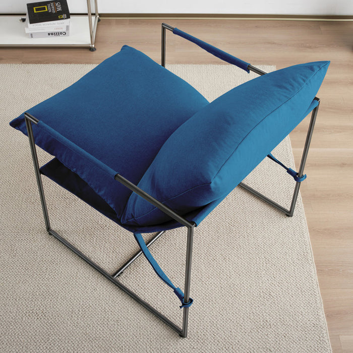 Fauteuil d'appoint capitonné à structure métallique moderne Cliatt pour salon - Grande taille
