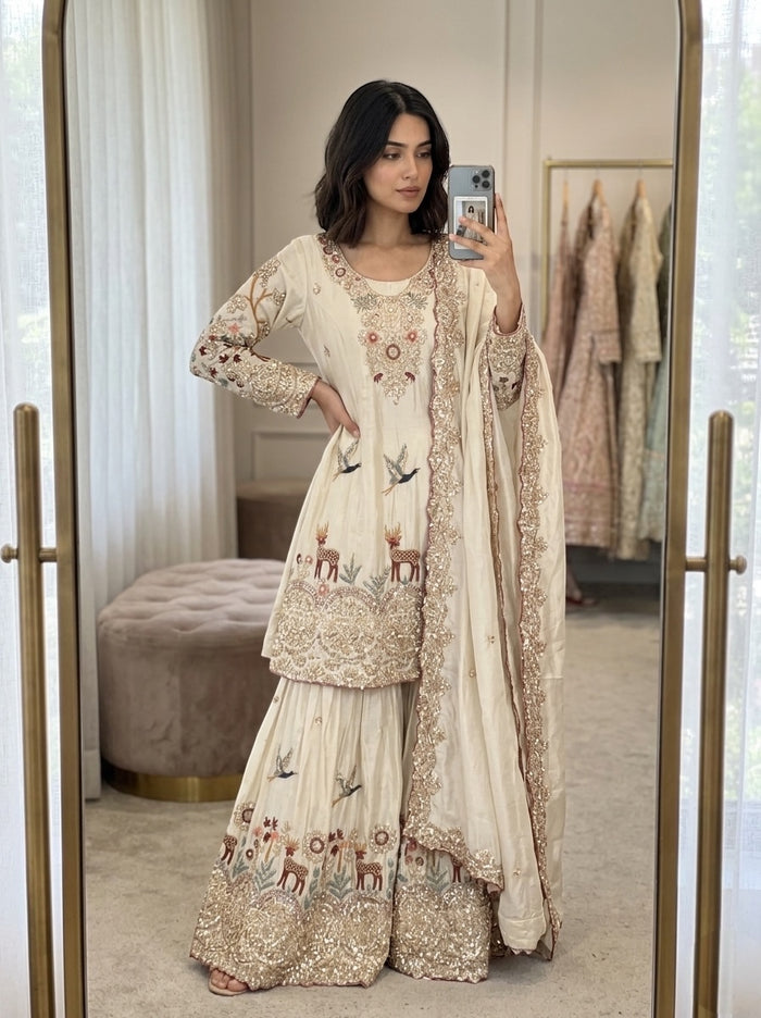Floral Dreams A Fusion of Grace and Style