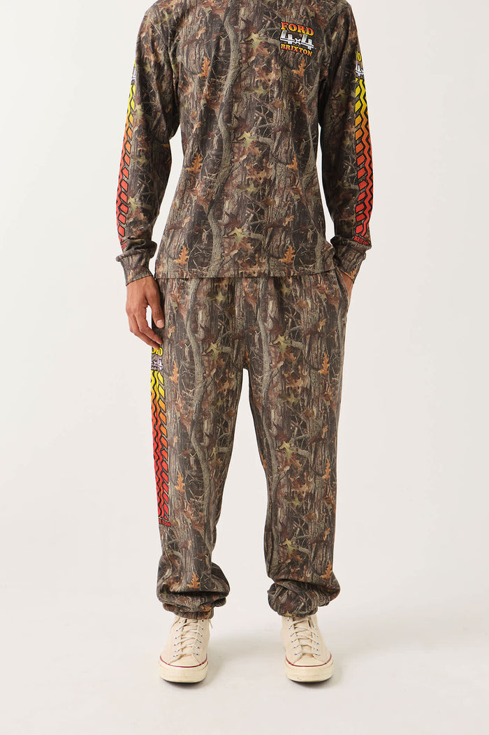 Men's Ford 4x4 Chrome Sweatpant in the color Boxwood Green - Additional Fit image