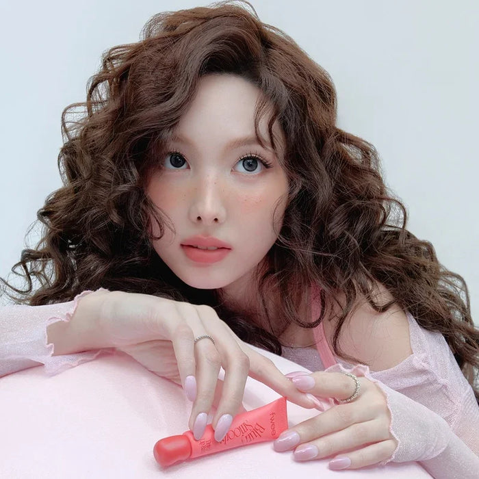 fwee-glowy-smoothie-tinted-lip-balm-9-5g-02