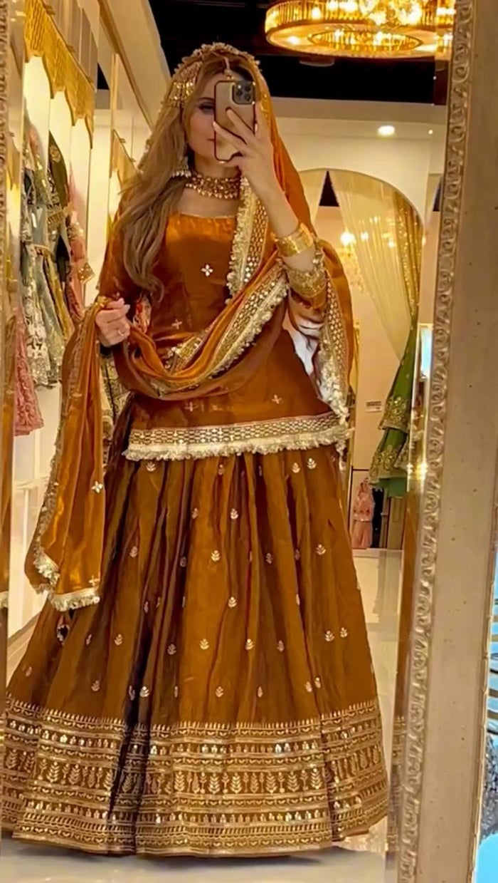 Golden Grace: A Timeless Fashion Statement