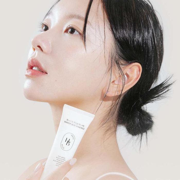 [HEVE BLUE] Black Yuja Bean Water Sun Essence SPF 50+ PA++++ 50ml - Ballagrio