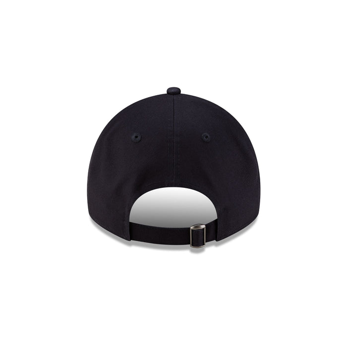 https://cdn.shopify.com/s/files/1/0601/2554/4675/files/60769558_9TWENTY_MLB25XHIDDENPIGEONS_COLLAB25_ATLBRA_NAV_R.jpg?v=1752090954