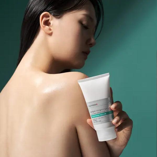 [ILLIYOON] Cica Acne Body Peeling Scrub 200ml - Ballagrio