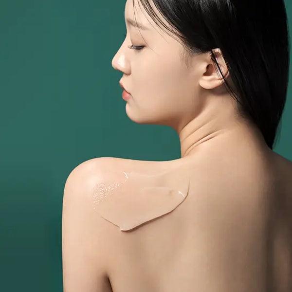 [ILLIYOON] Cica Acne Body Peeling Scrub 200ml - Ballagrio
