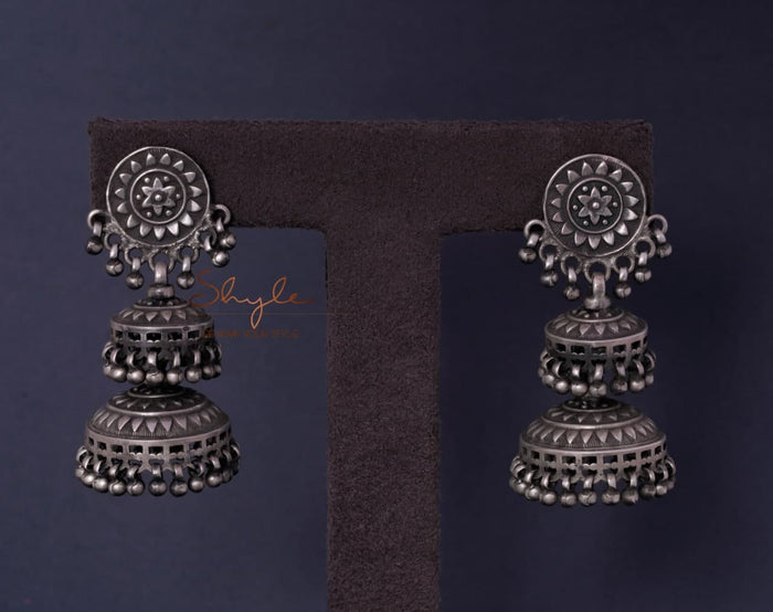 Jhumri Layered Detailed Jhumka