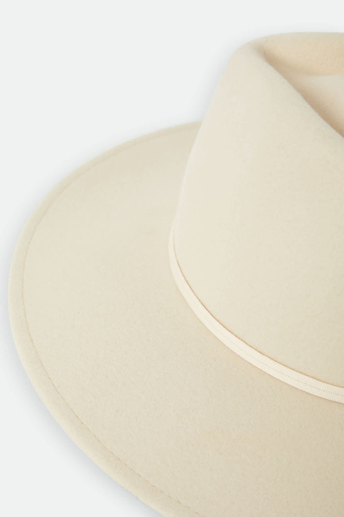 Women's Juniper Packable Hat in the color Wax Paper - Additional Laydown image