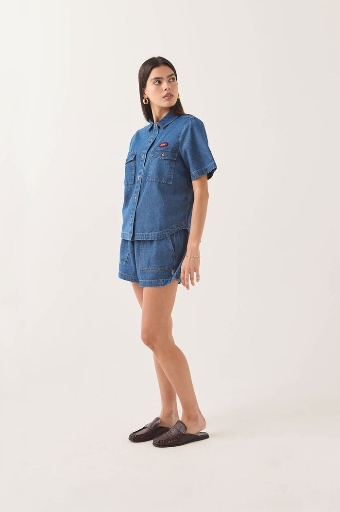 Women's Mechanics Women's Shirt in the color Medium Chambray - Women's Side View