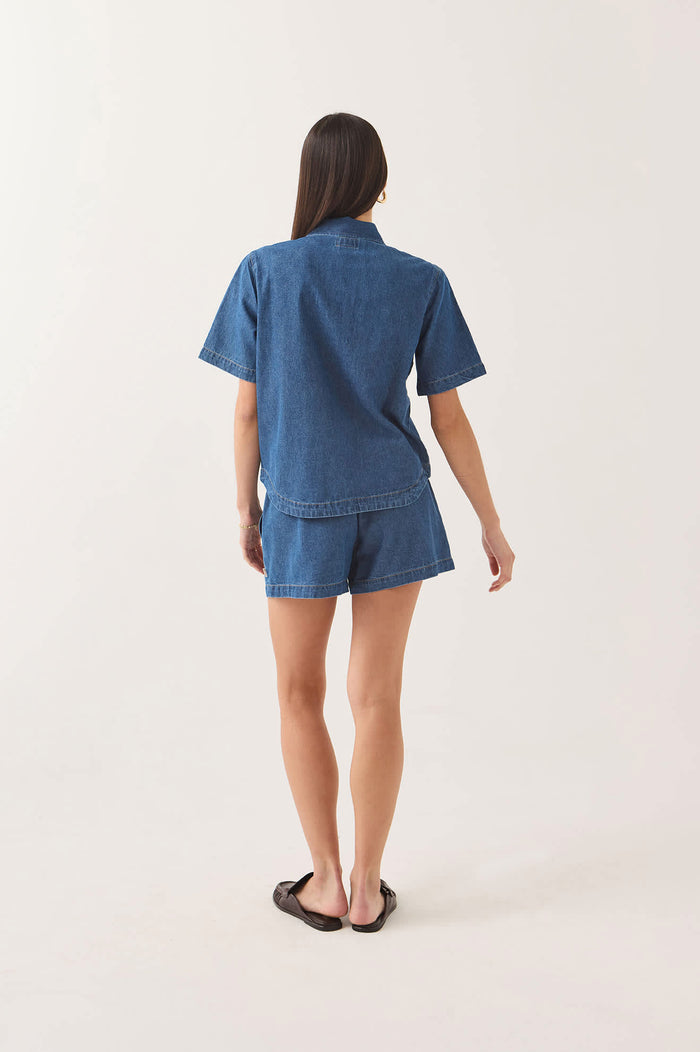 Women's Mechanics Women's Shirt in the color Medium Chambray - Women's Back View