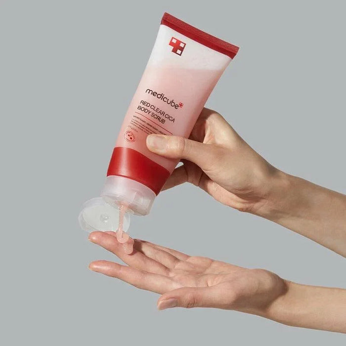 [medicube] Red Clear Cica Body Scrub 200g - Ballagrio